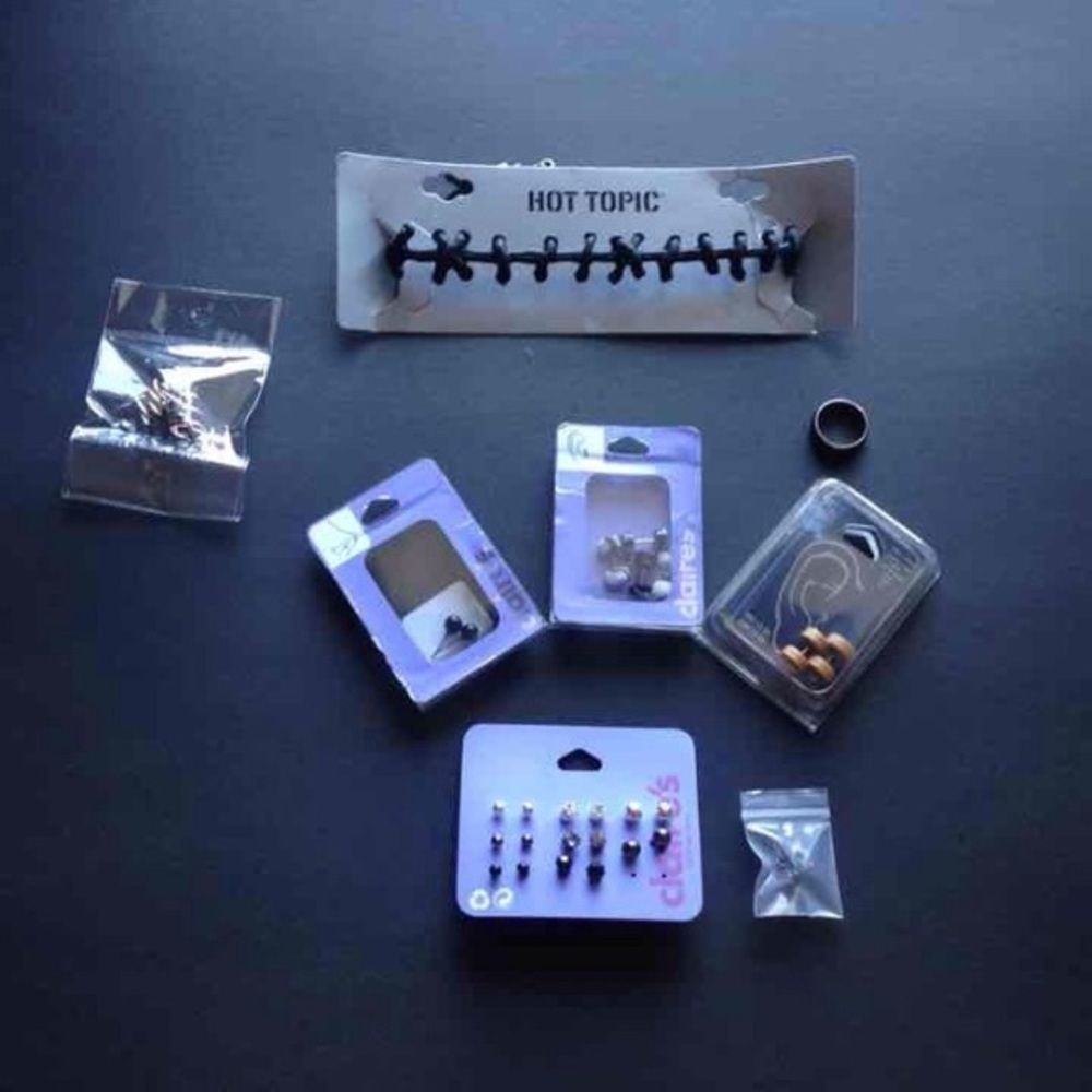 Edgy jewelry bundle Hot topic & Claire's